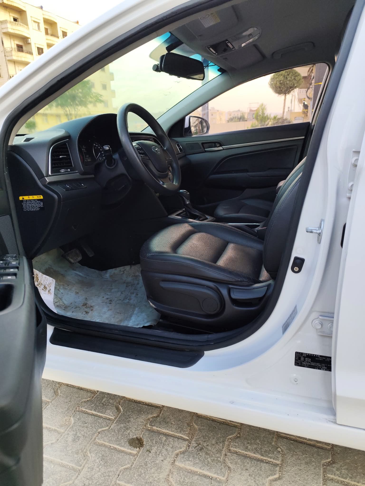 kilometrage car sale hyundai avante e16 sedan used 2018 aleppo sg image