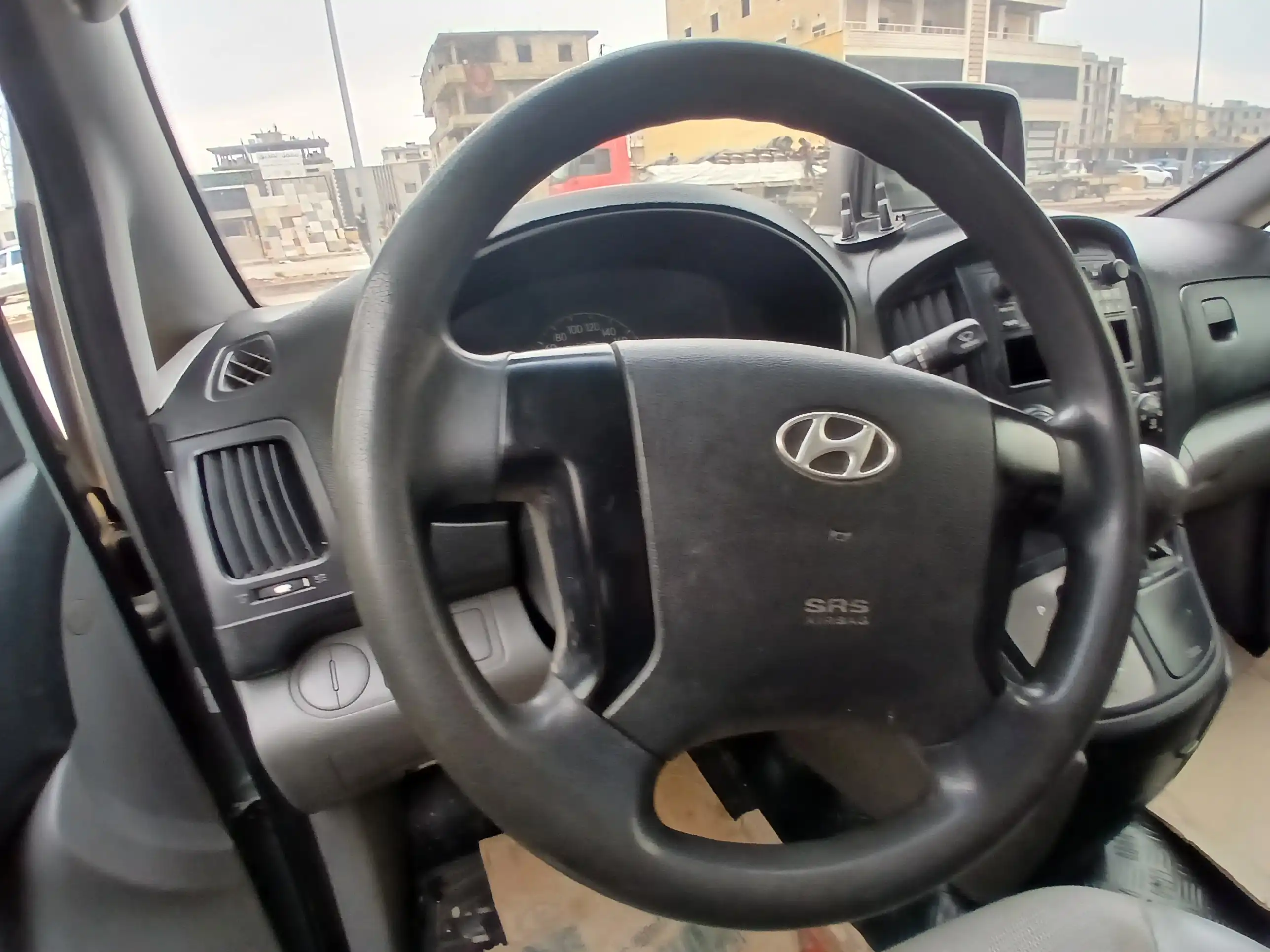 kilometrage car sale hyundai grand starex cvx van used 2009 aleppo tg image