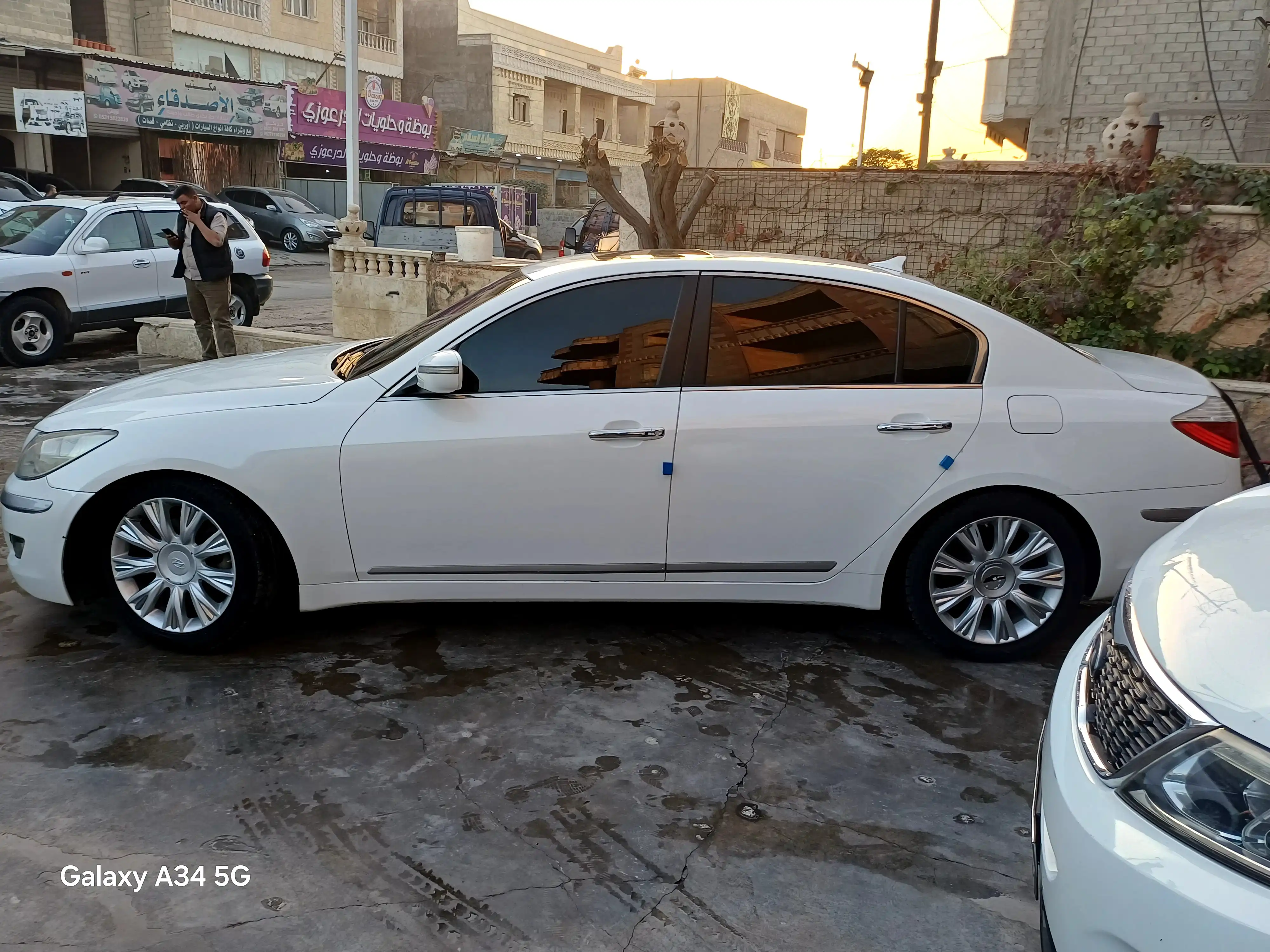 kilometrage car sale genesis bh 330 sedan used 2012 aleppo up image