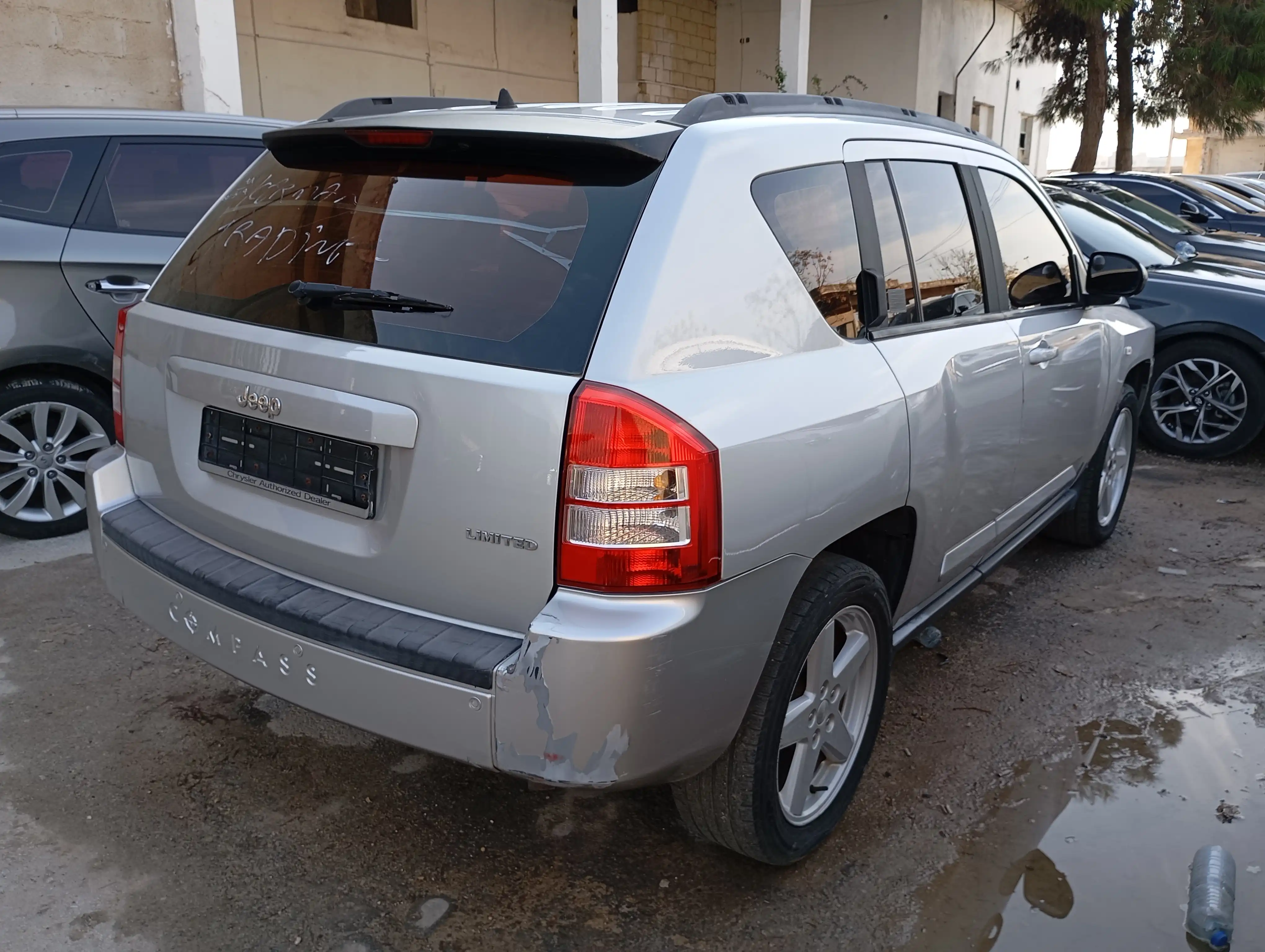 kilometrage car sale jeep grand cherokee standard suv used 2010 aleppo fy image