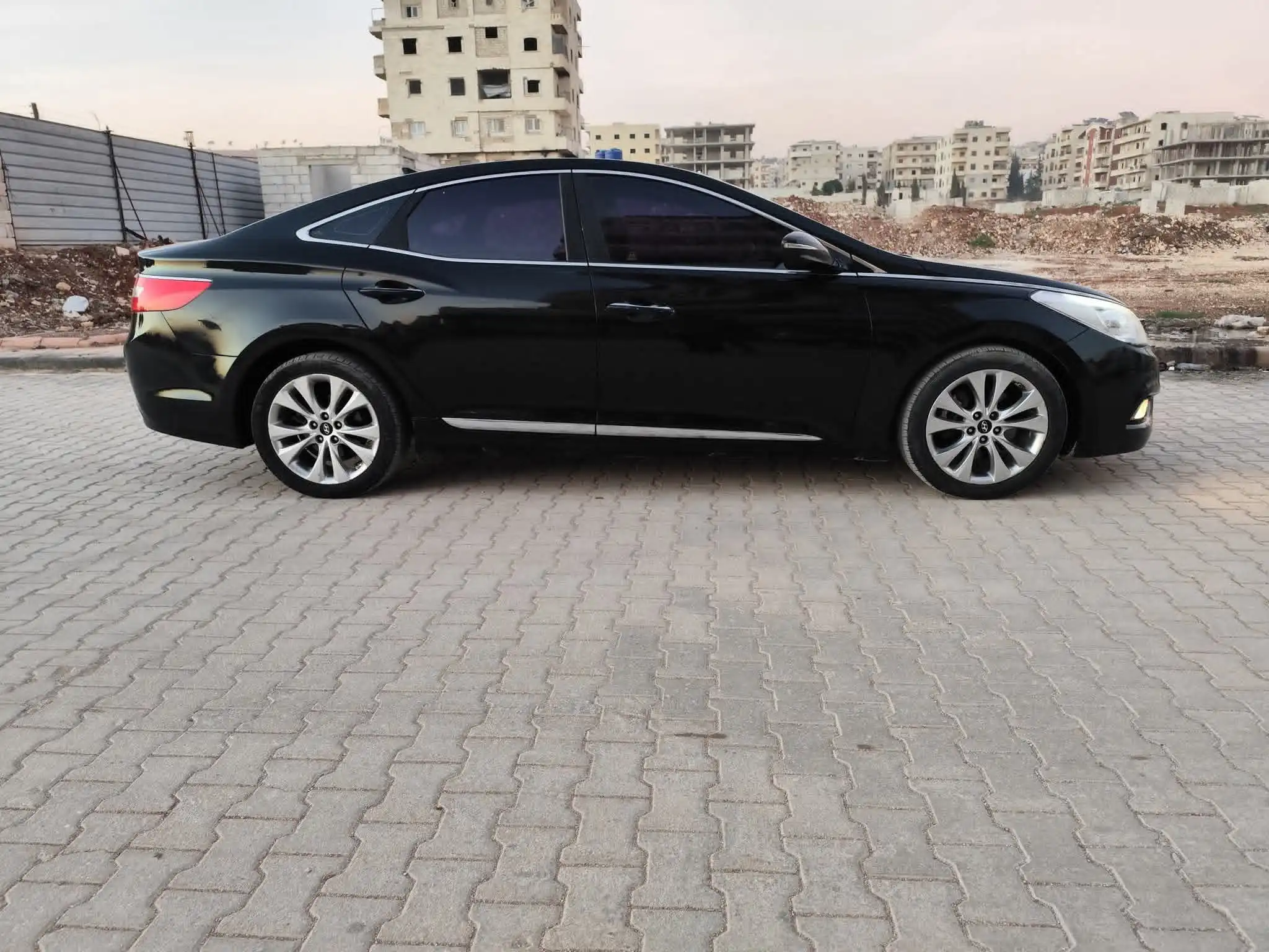 kilometrage car sale hyundai grandeur hg 300 sedan used 2012 aleppo nj image