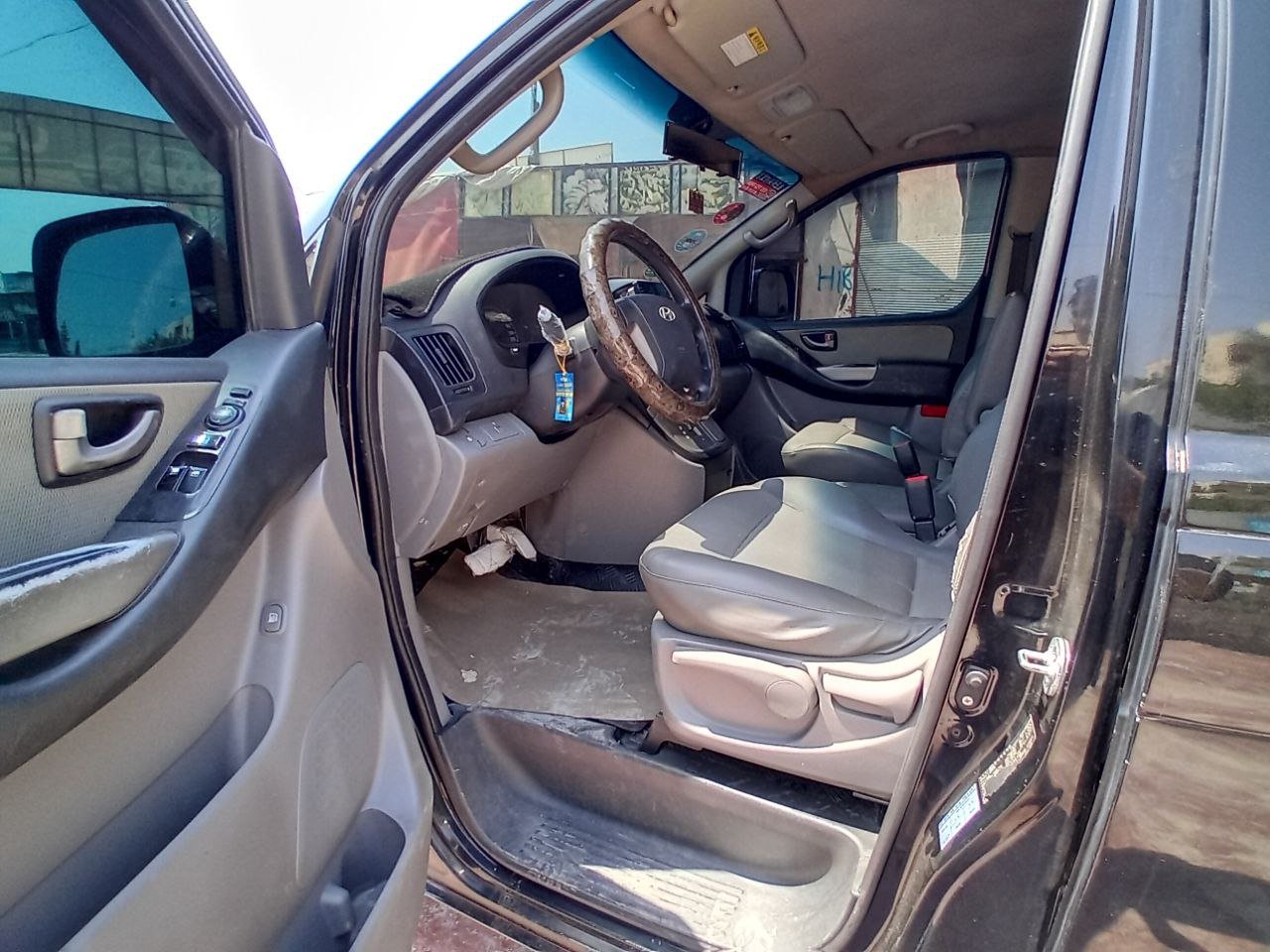 kilometrage car sale hyundai grand starex cvx van used 2010 aleppo fg image