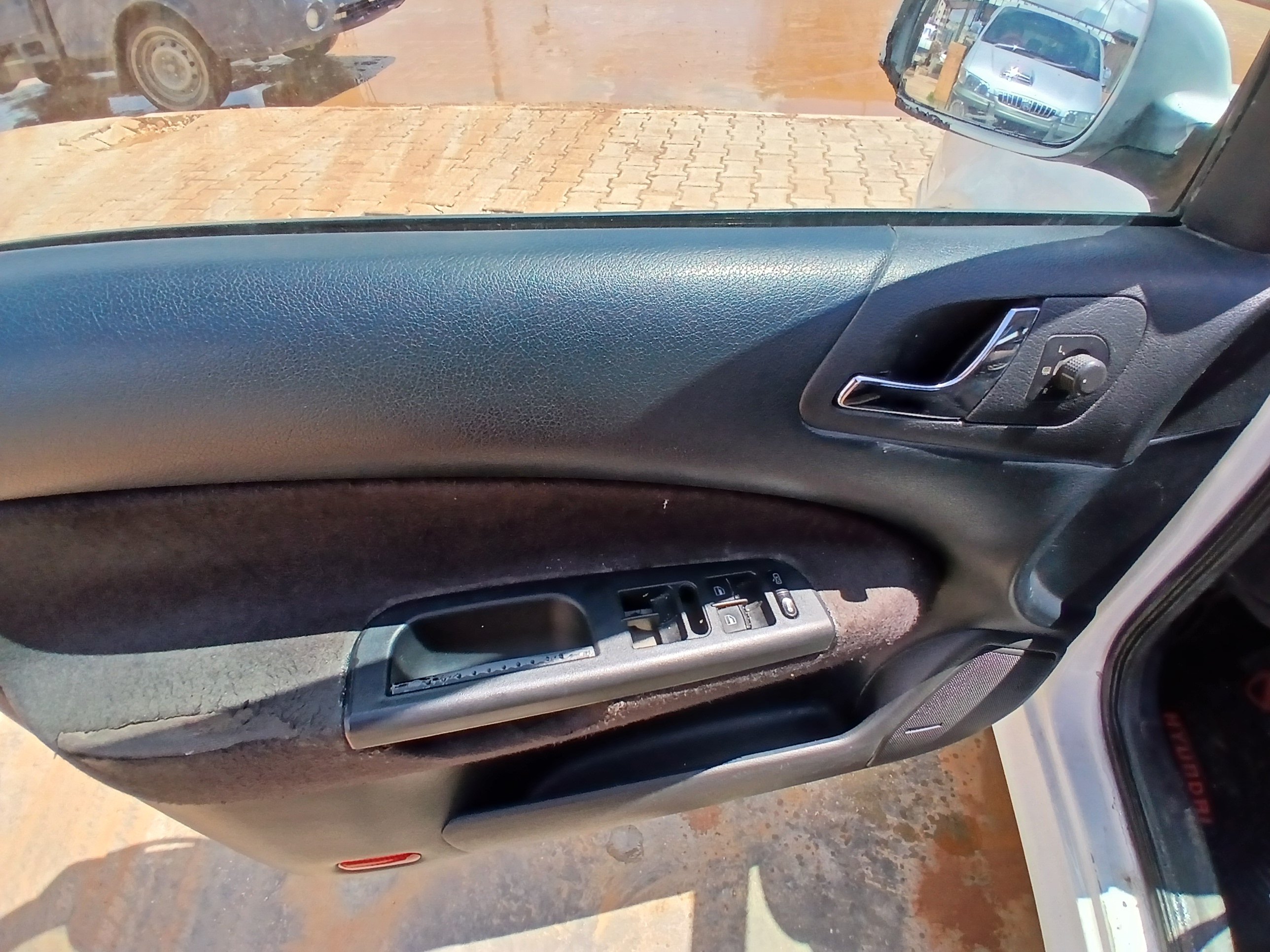 kilometrage car sale skoda octavia classic sedan used 2006 aleppo jj image