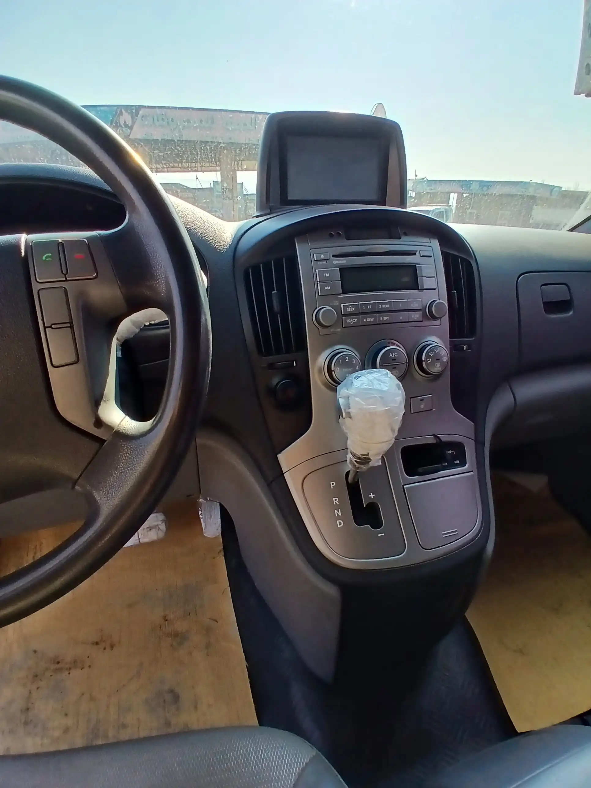 kilometrage car sale hyundai grand starex cvx van used 2012 aleppo hx image