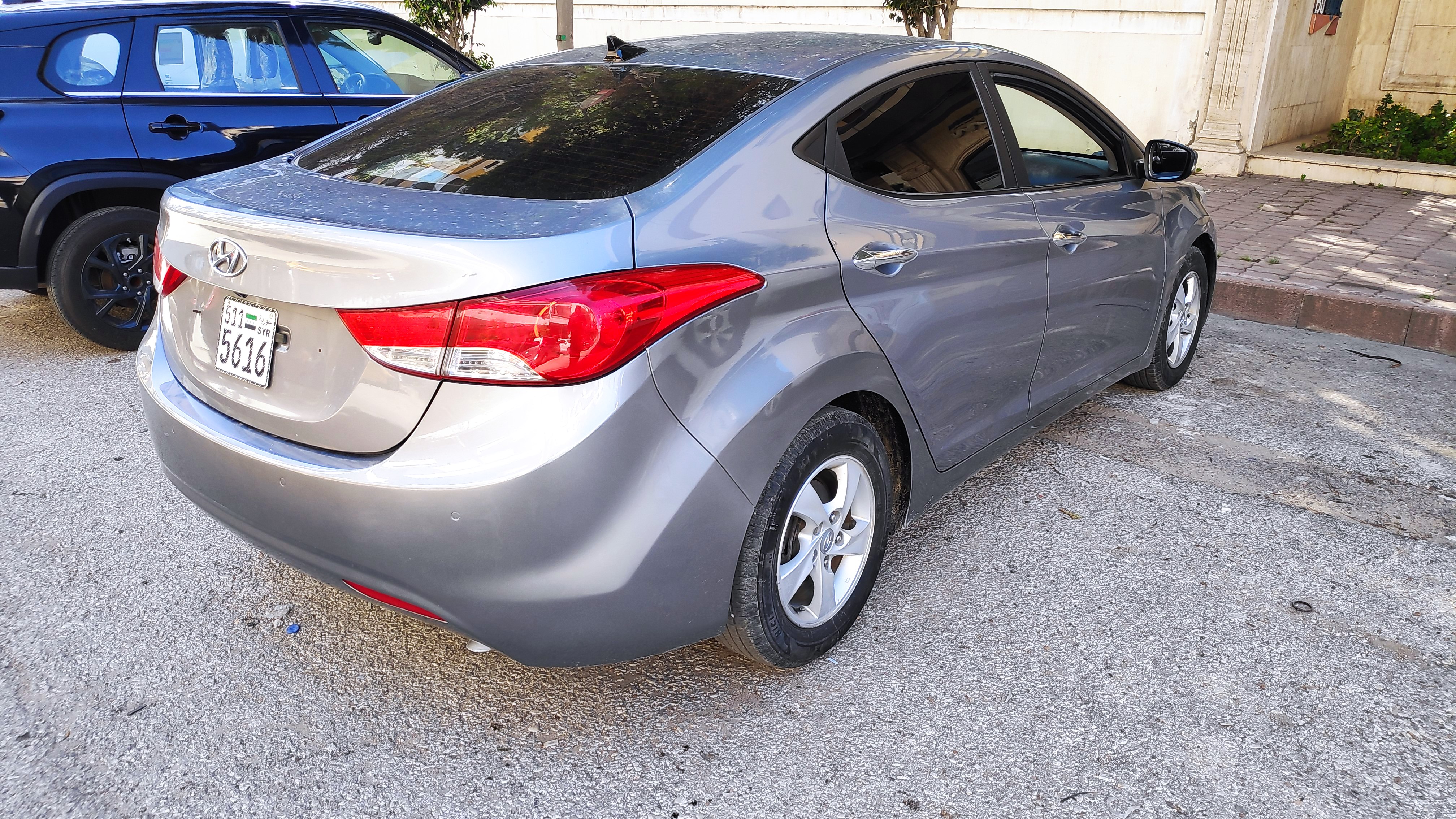 kilometrage car sale hyundai elantra standard sedan used 2011 tartus sw image