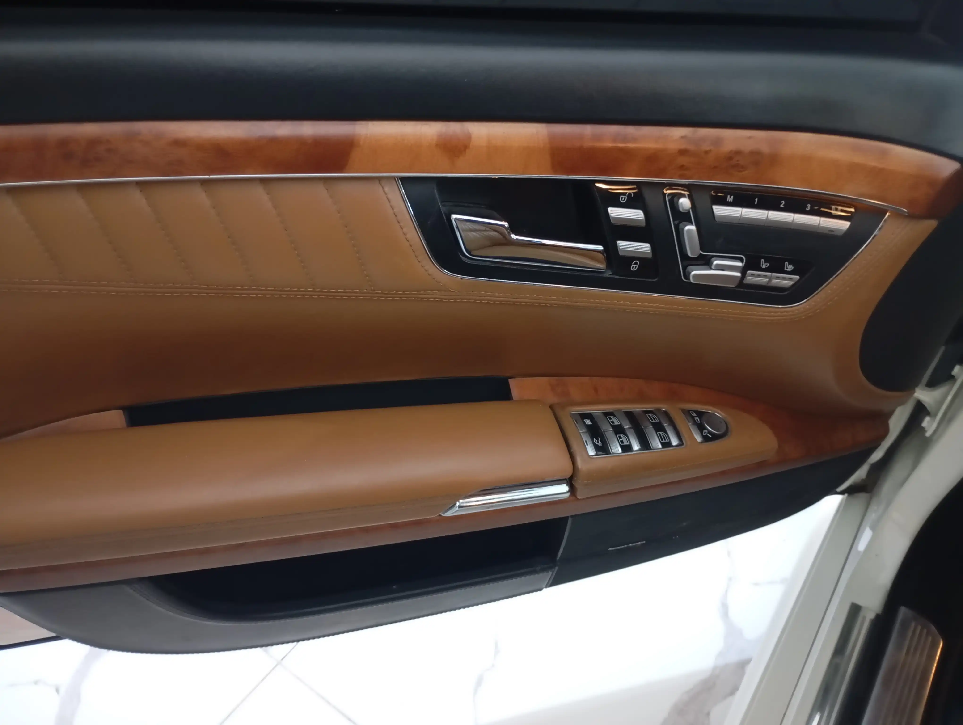 kilometrage car sale mercedes e class e 350 4matek sedan used 2007 aleppo zy image