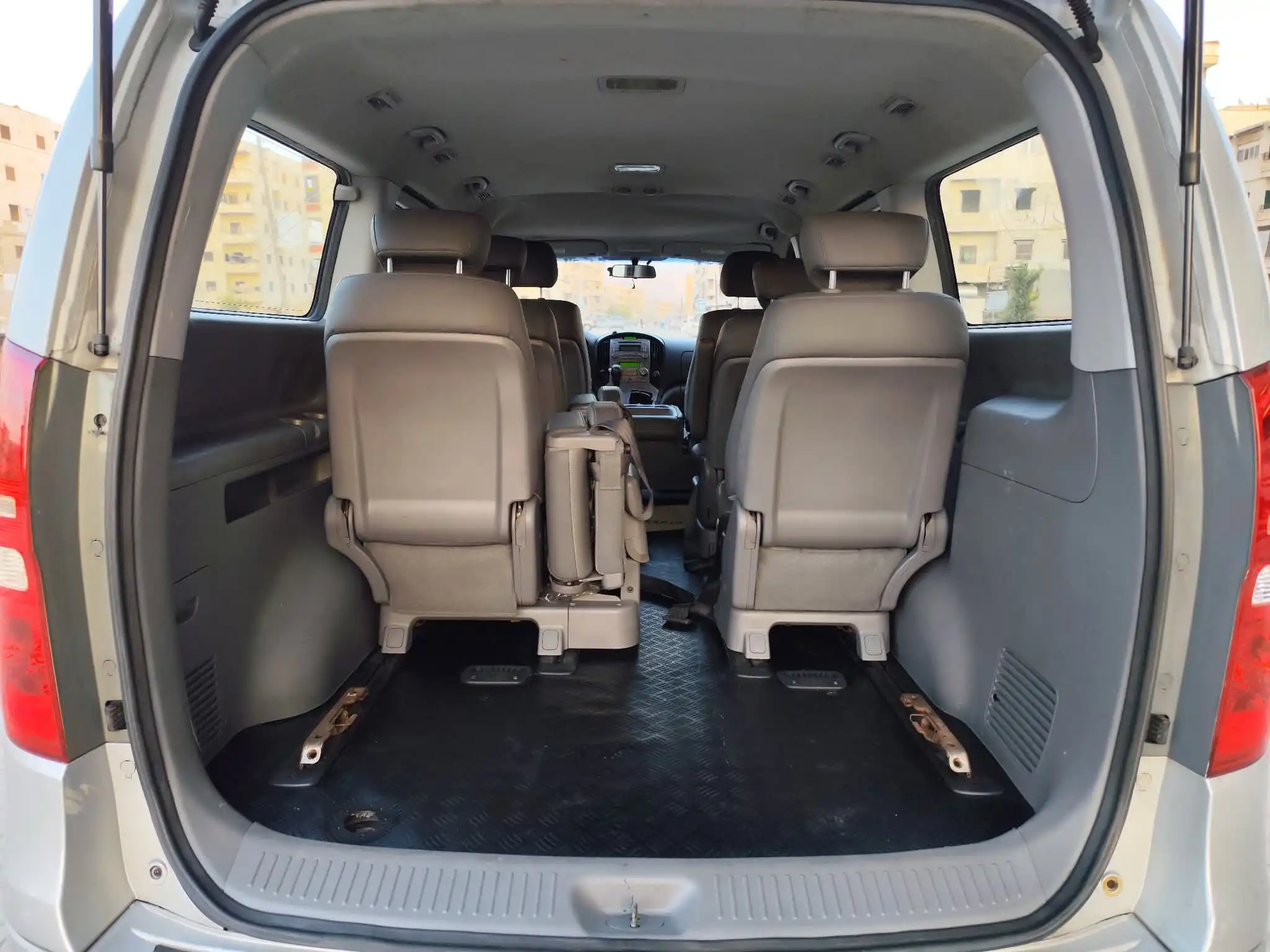 kilometrage car sale hyundai grand starex cvx van used 2008 aleppo wi image