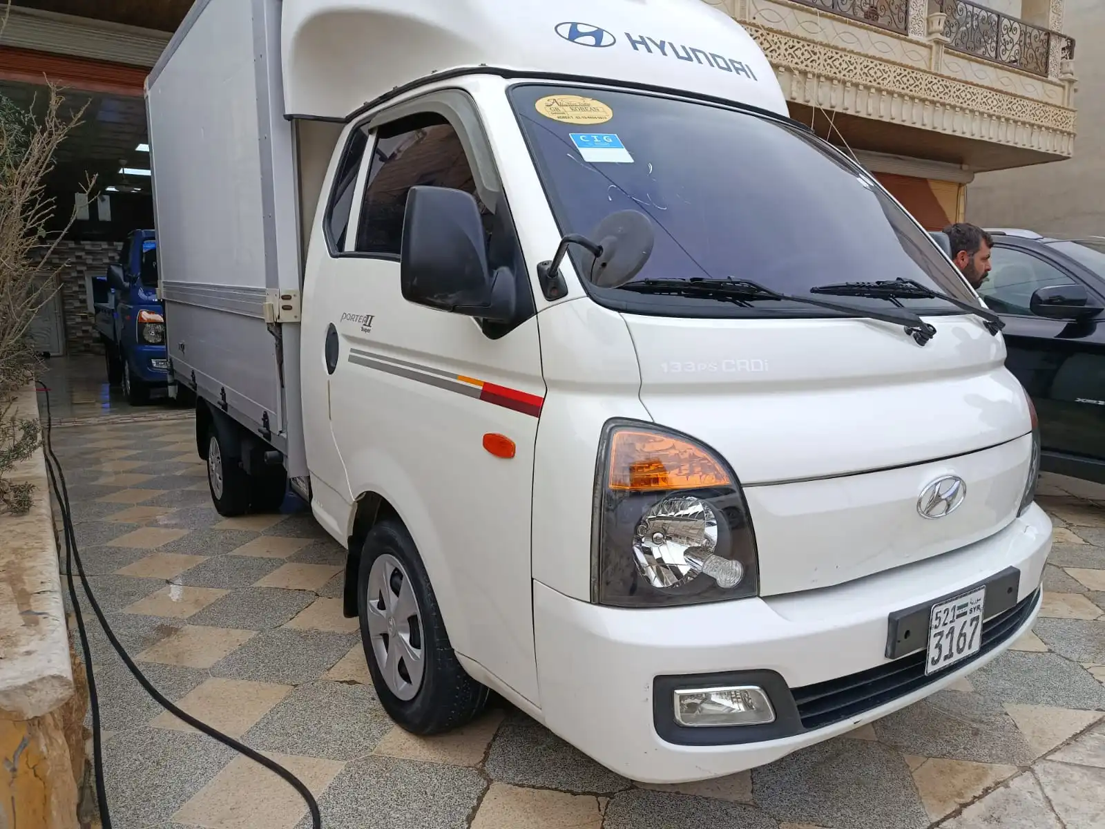 kilometrage car sale hyundai porter ii 2 crdi cargo truck used 2012 aleppo bc image