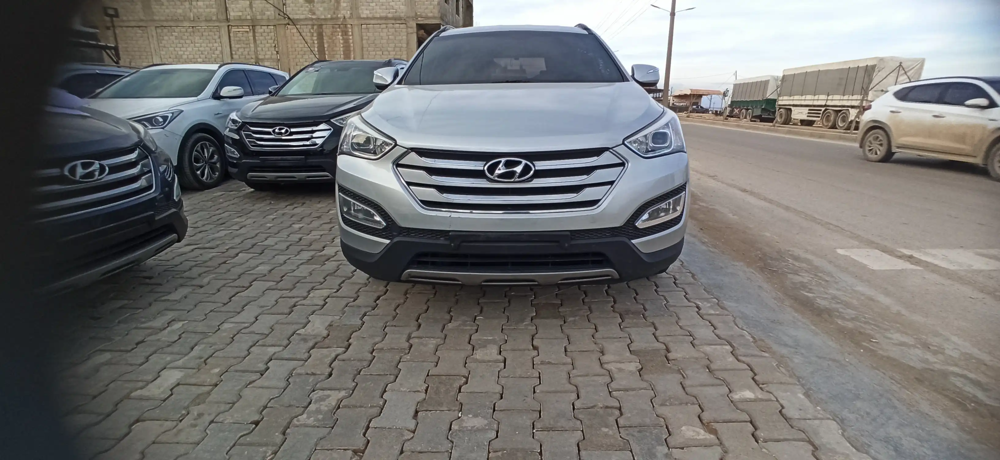 kilometrage car sale hyundai santa fe evgt suv used 2013 ap image