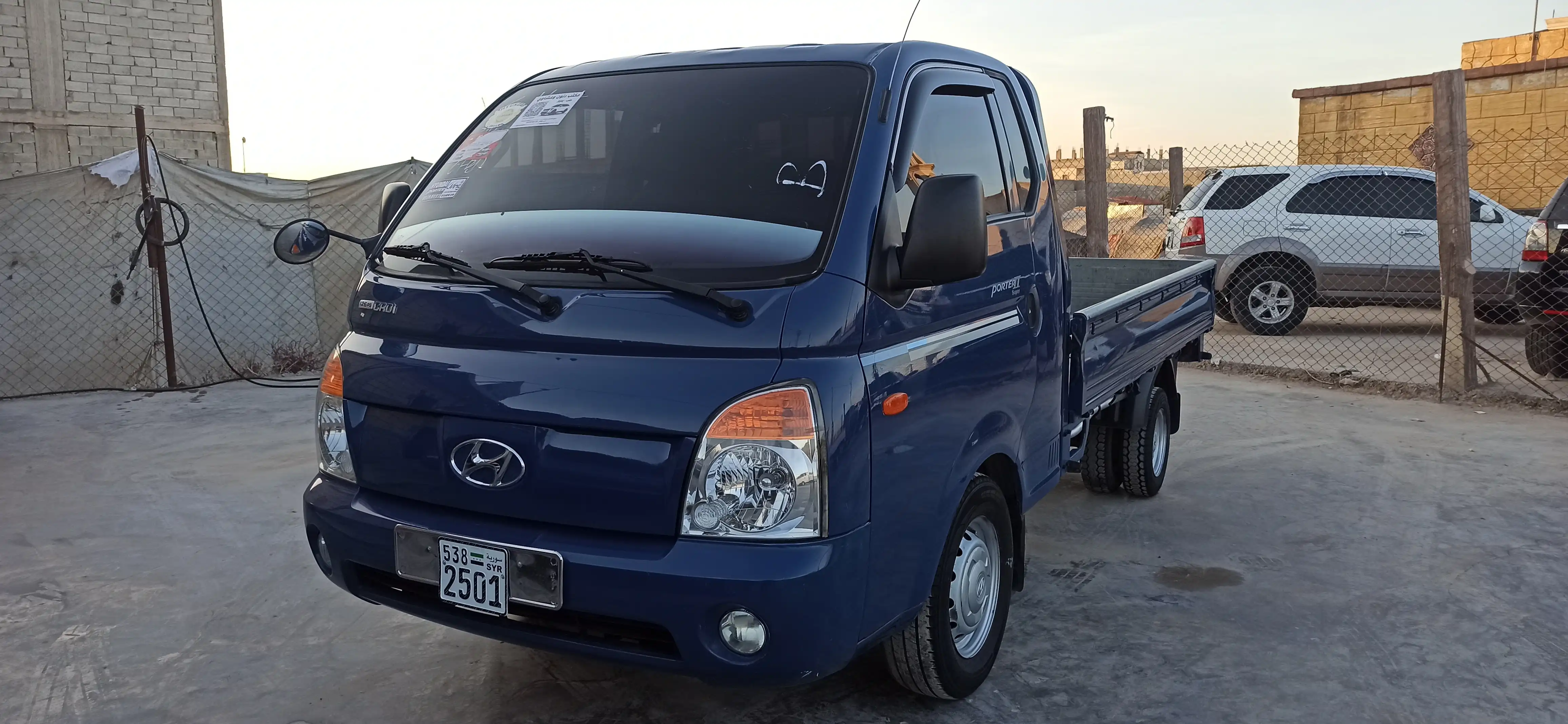 kilometrage car sale hyundai porter ii 2 standard cargo truck used 2010 aleppo zx image