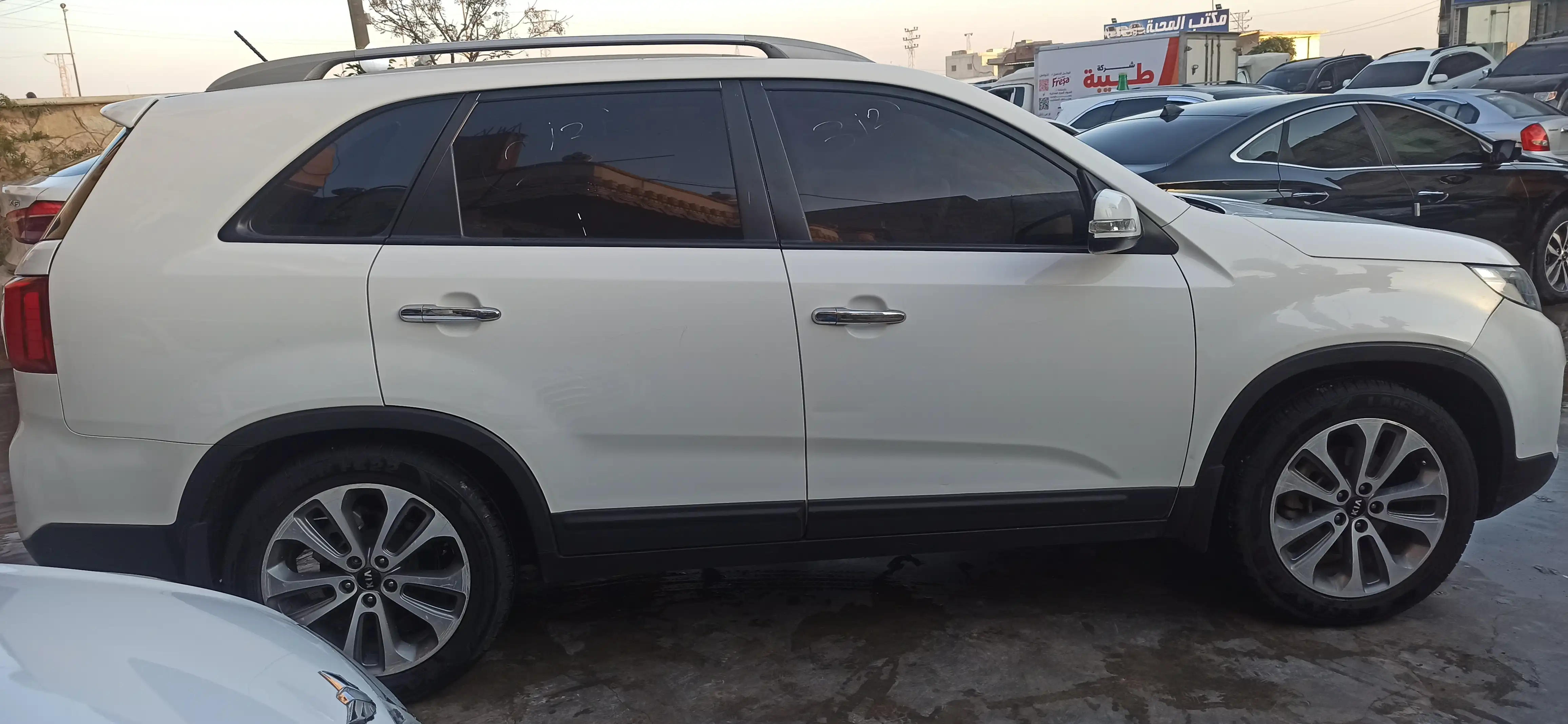 kilometrage car sale kia sportage tlx 2011 bg image
