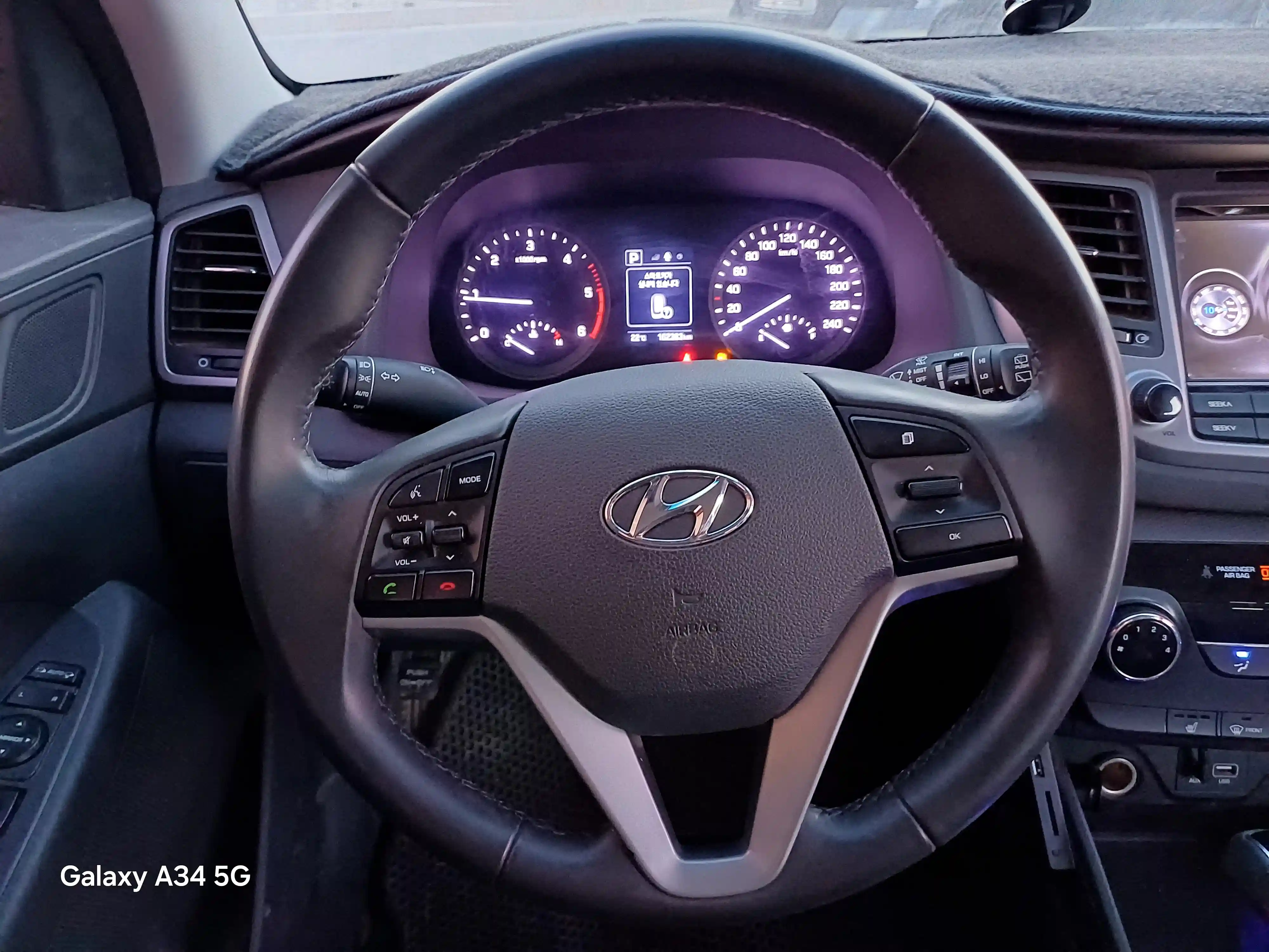 kilometrage car sale hyundai tucson 20 d suv used 2018 aleppo vi image