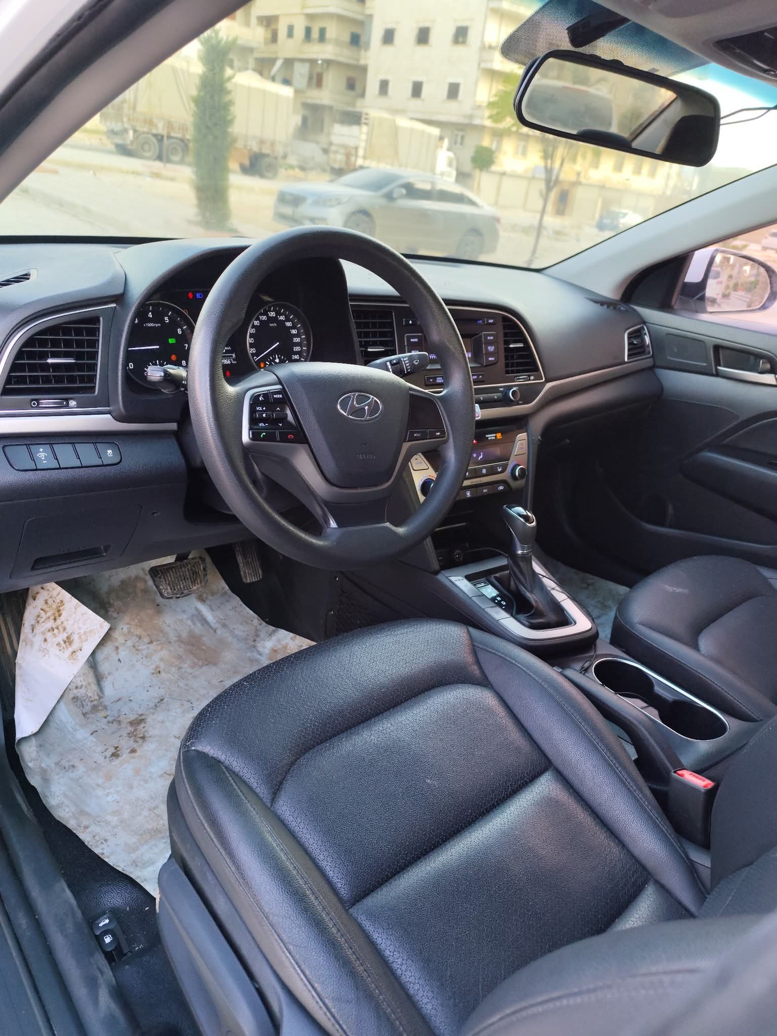 kilometrage car sale hyundai avante e16 sedan used 2018 aleppo sg image