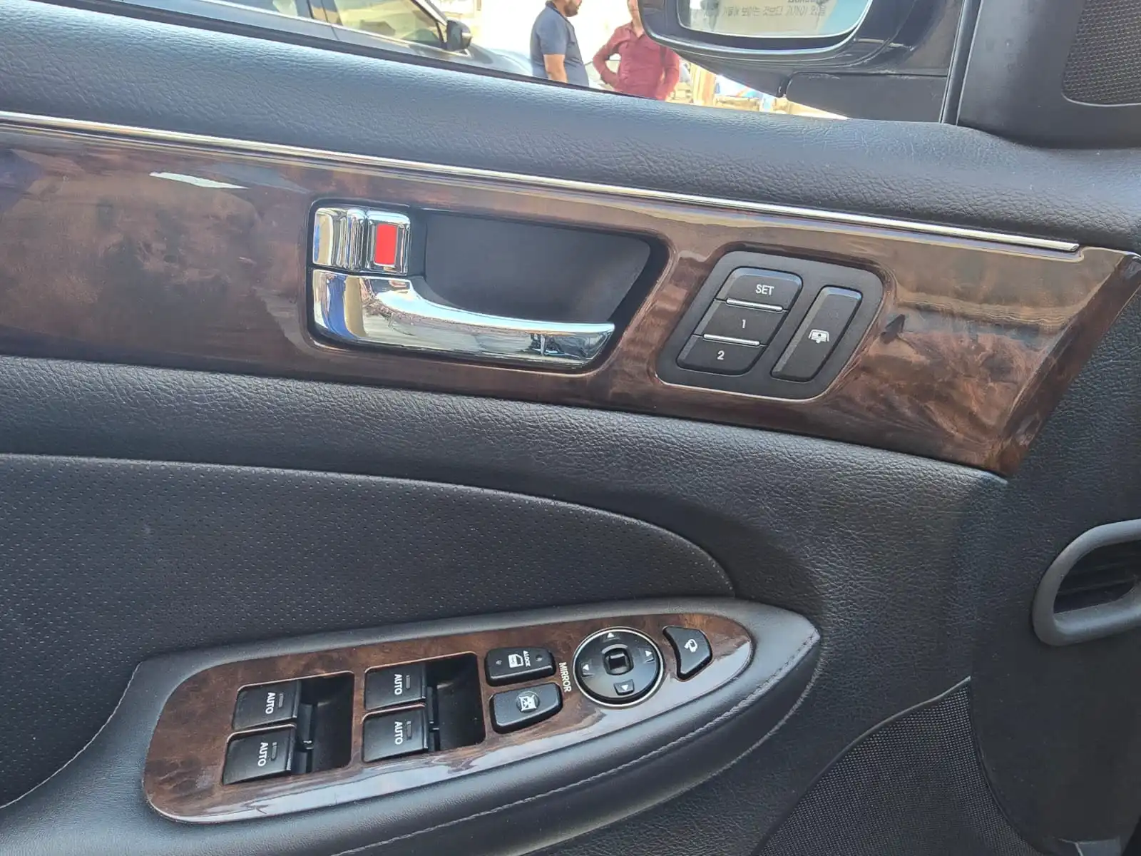 kilometrage car sale genesis bh 380 sedan used 2010 aleppo rx image