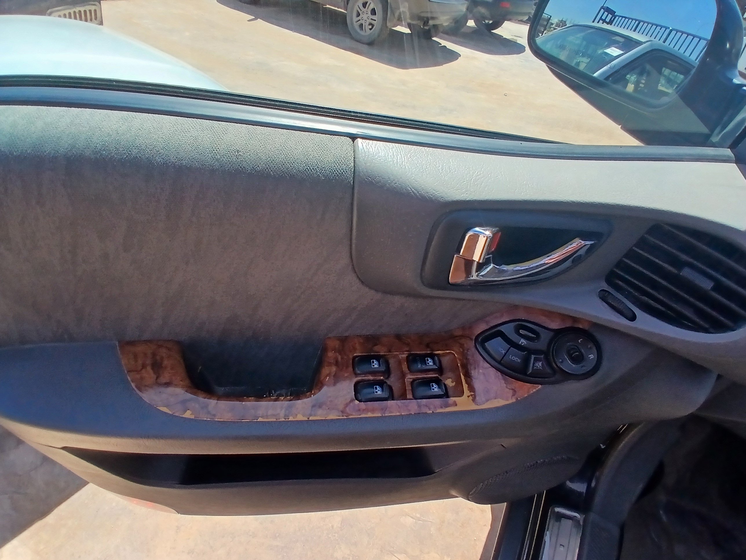 kilometrage car sale hyundai santa fe gold suv used 2003 aleppo sf image