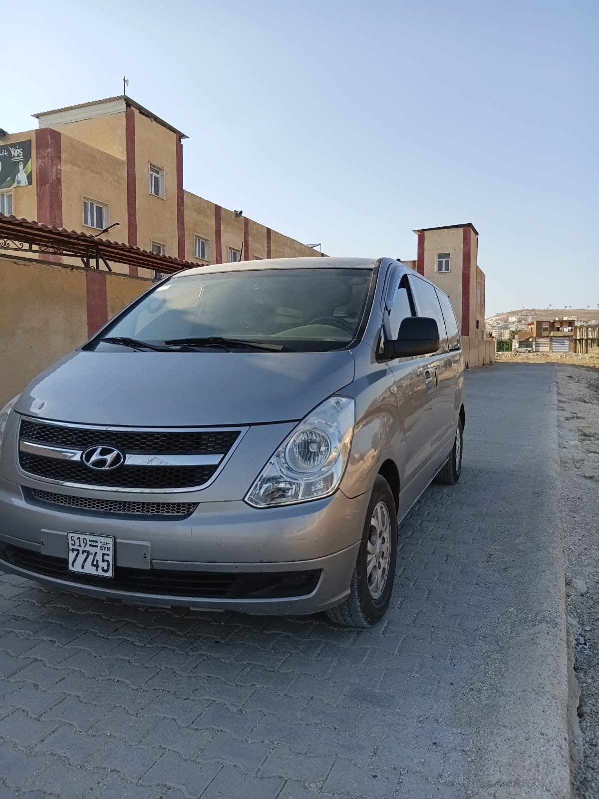 kilometrage car sale hyundai grand starex cvx van used 2014 aleppo le image