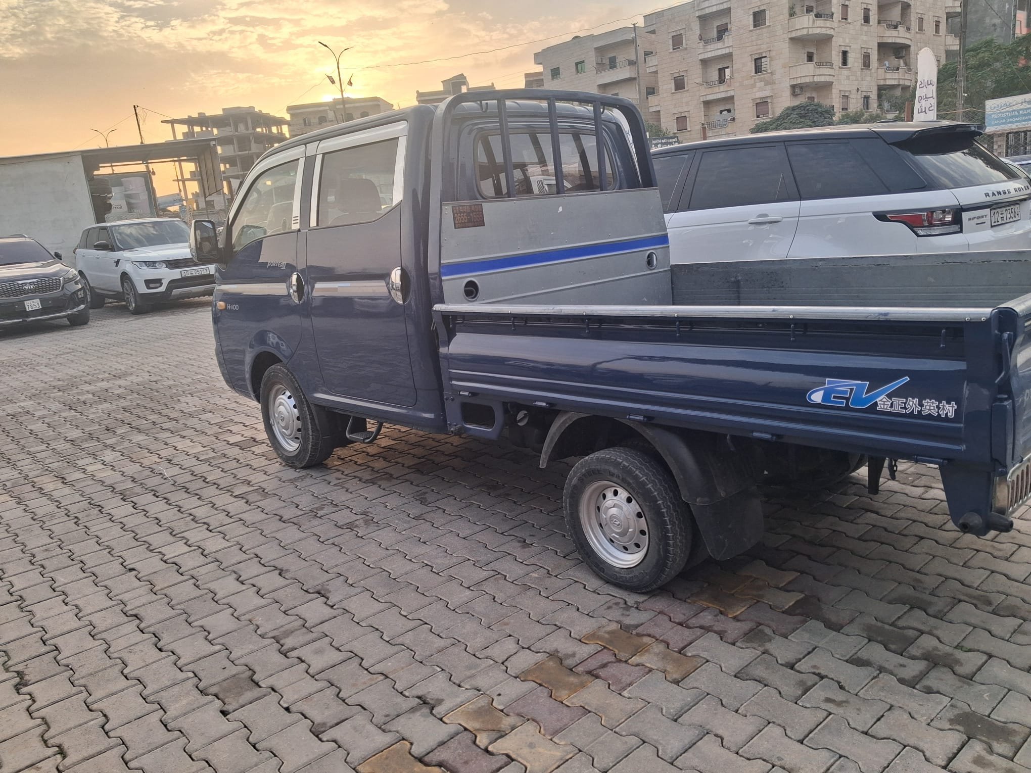 kilometrage car sale hyundai porter ii 2 crdi cargo truck used 2009 aleppo fo image