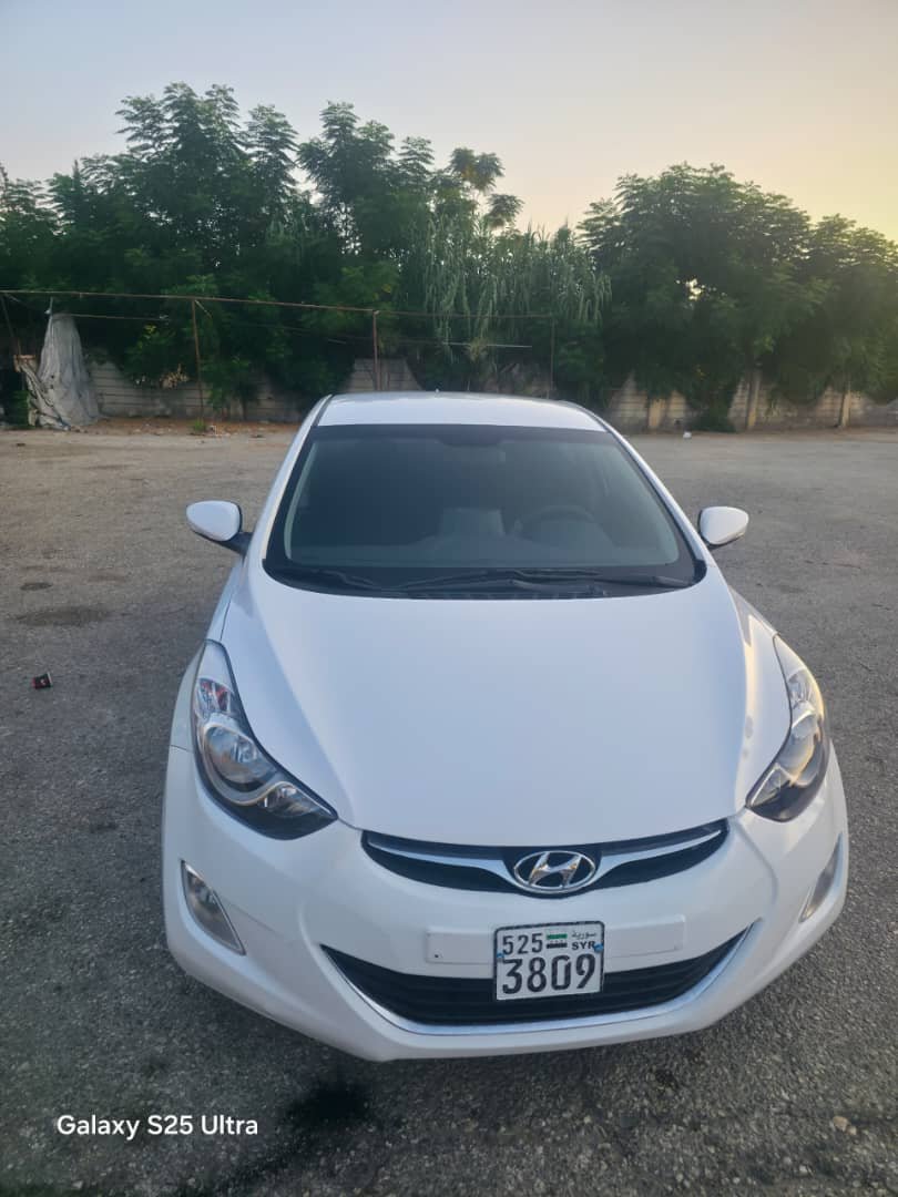 kilometrage car sale hyundai elantra standard sedan 2012 lattakia hy image