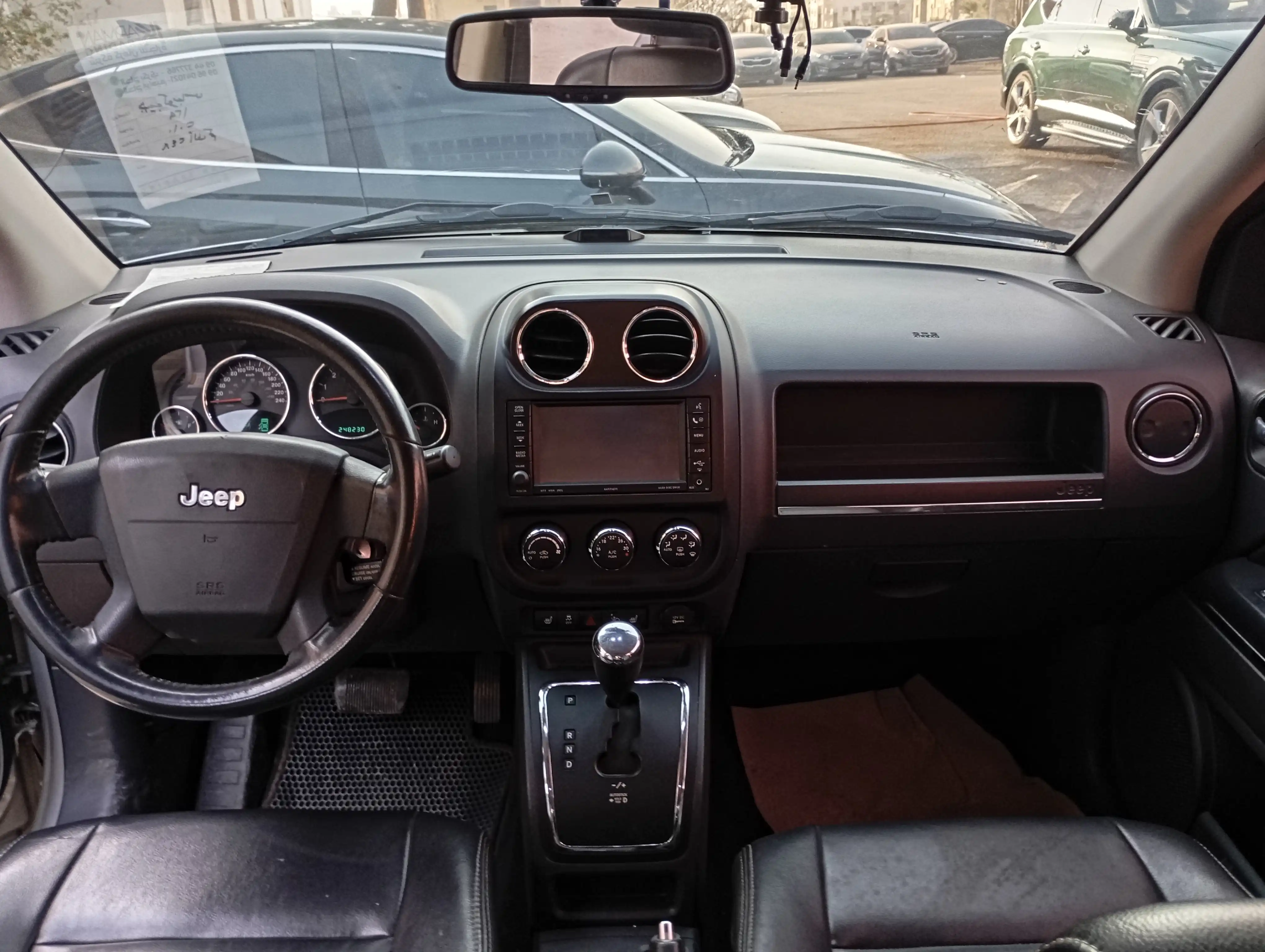 kilometrage car sale jeep grand cherokee standard suv used 2010 aleppo fy image