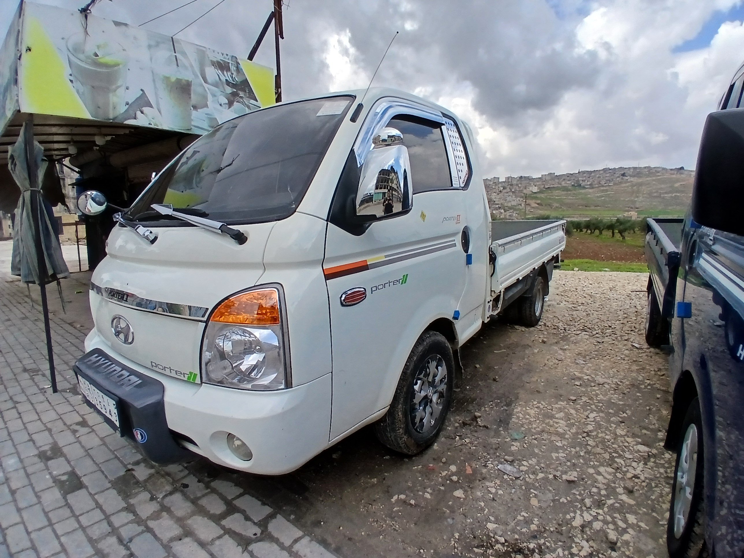 kilometrage car sale hyundai porter ii 2 crdi cargo truck used 2009 aleppo sp image