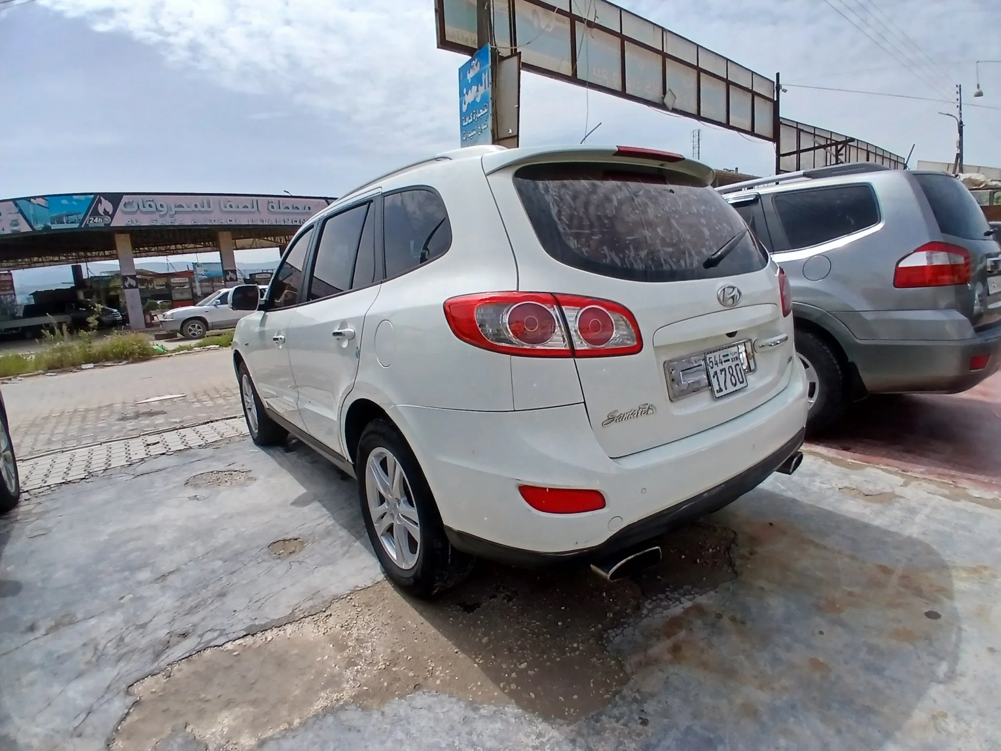 kilometrage car sale hyundai santa fe mlx suv used 2010 aleppo bh image