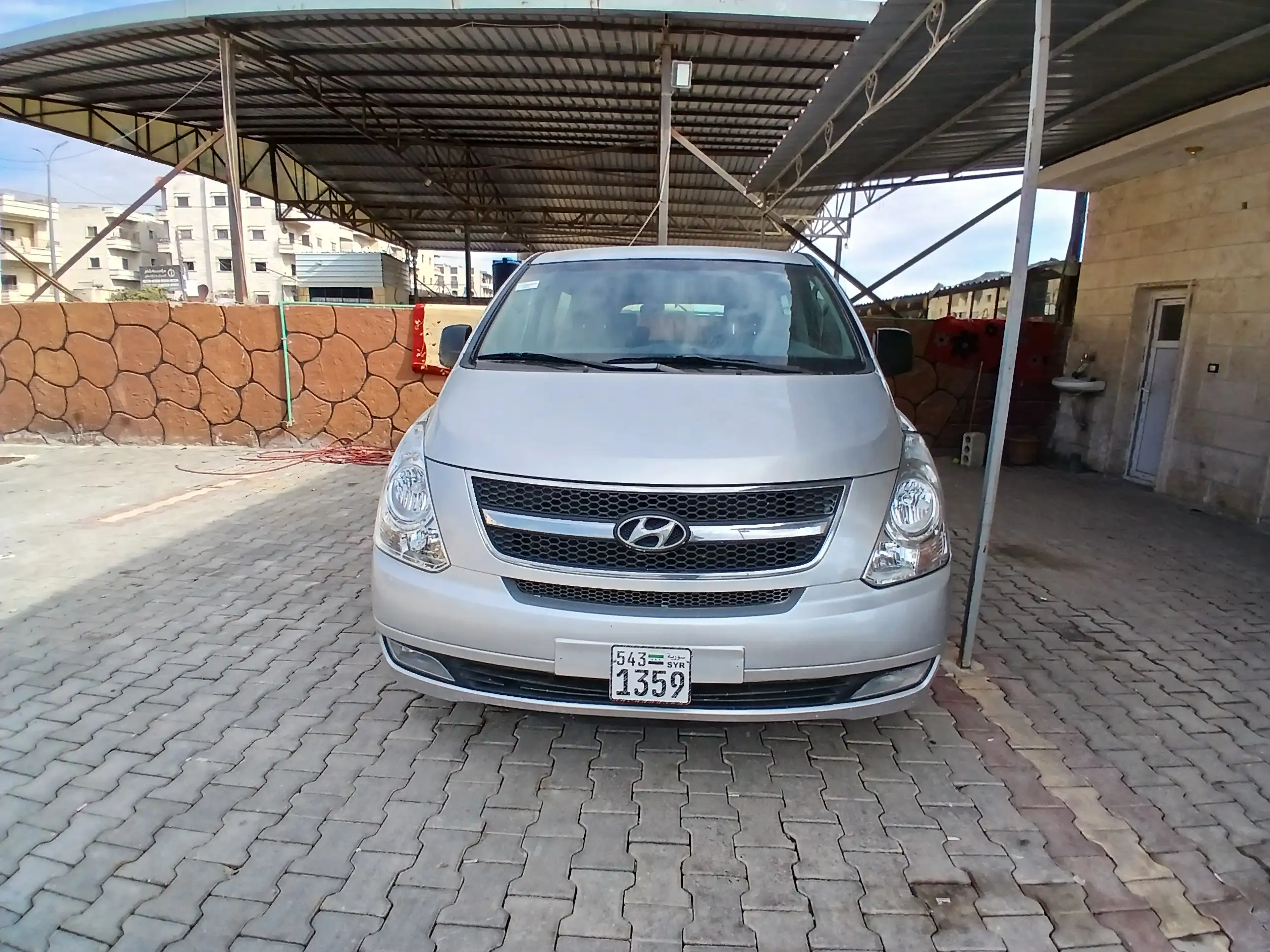 kilometrage car sale hyundai grand starex cvx van used 2010 aleppo hj image