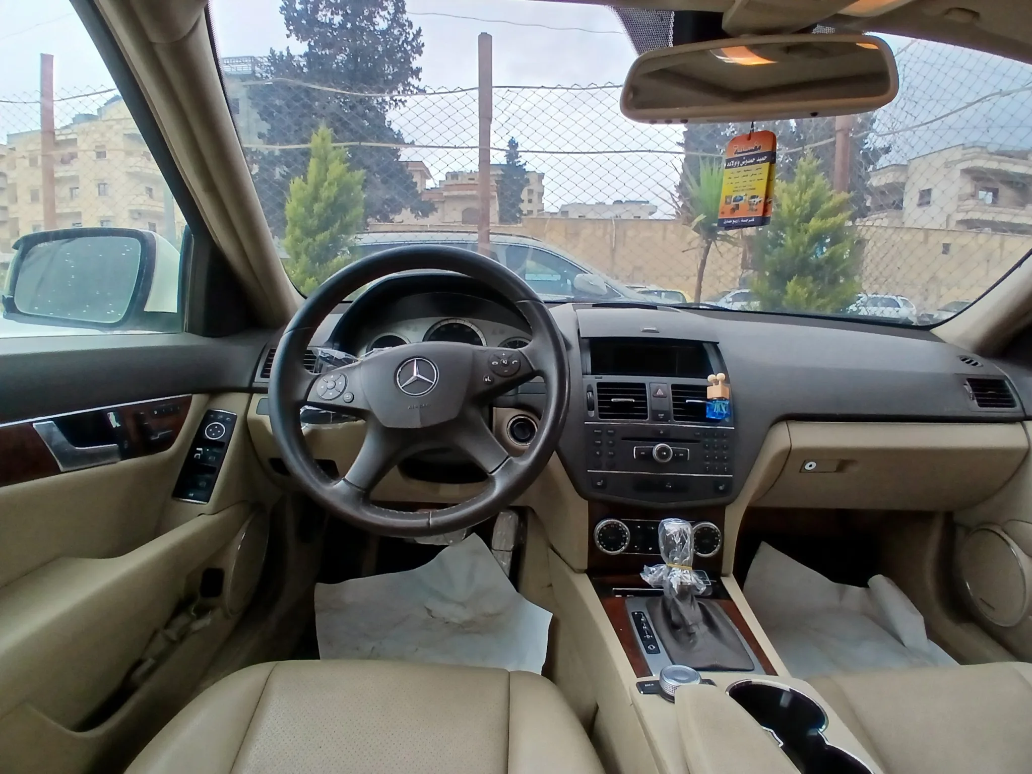 kilometrage car sale mercedes c class c 300 sedan used 2010 aleppo ez image