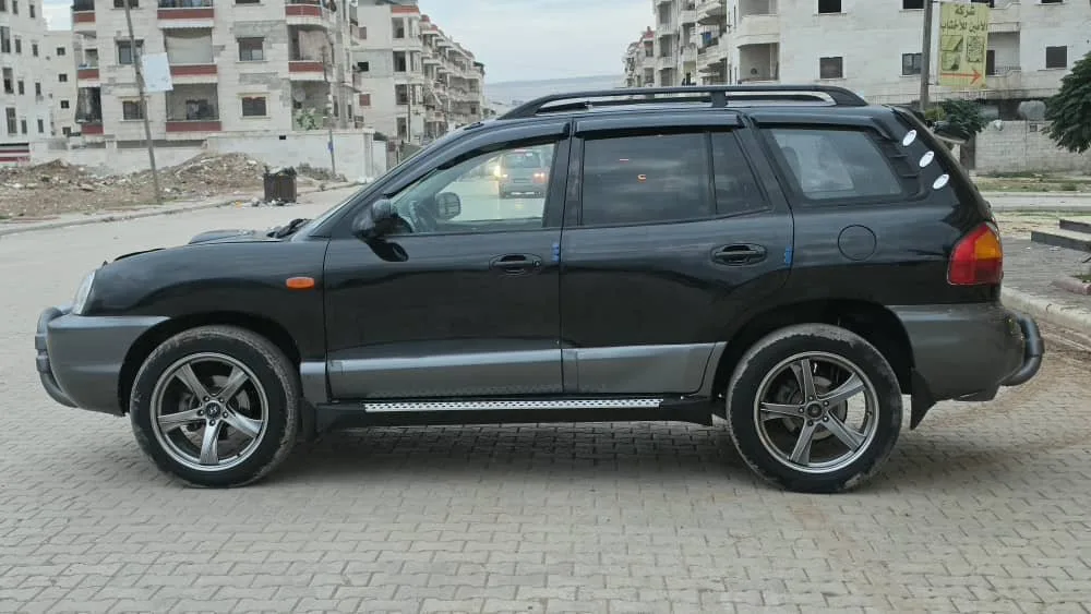 kilometrage car sale hyundai santa fe sport suv used 2003 aleppo bq image