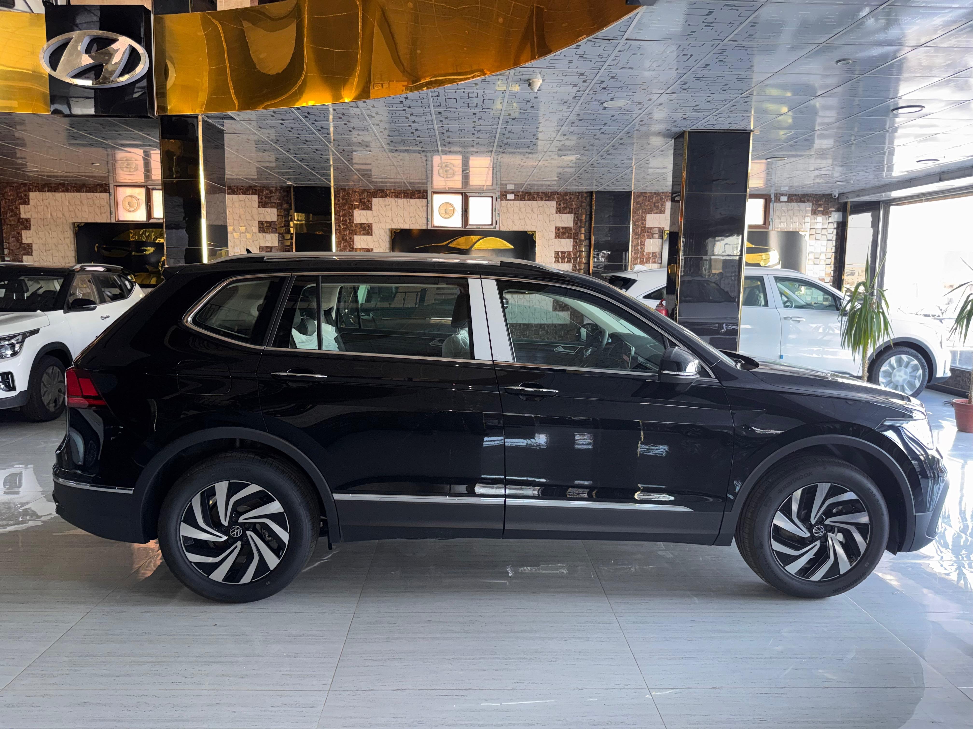 kilometrage car sale volkswagen id 4 pure suv new 2026 aleppo hk image