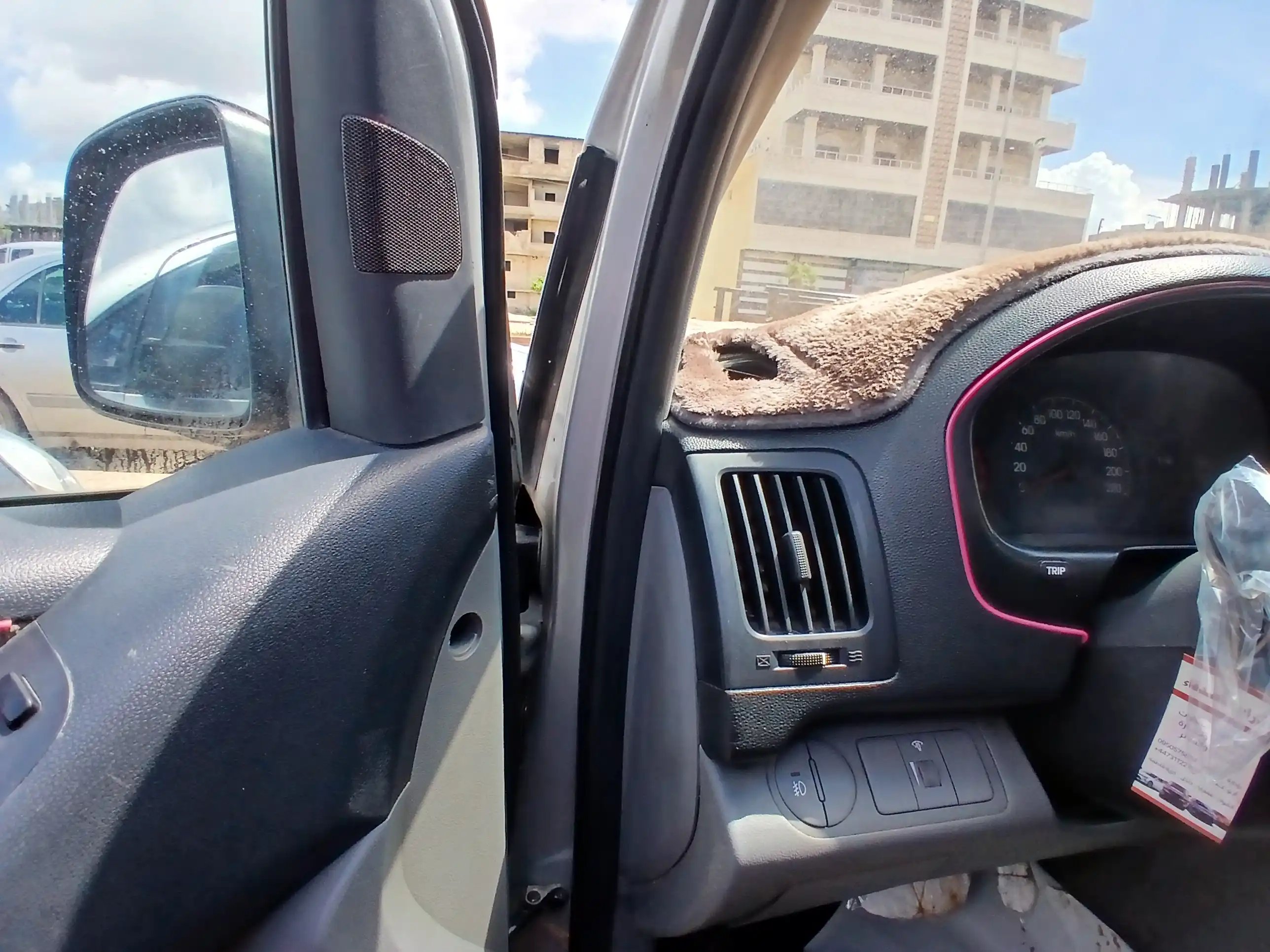 kilometrage car sale hyundai h 1 standard suv used 2006 aleppo jq image