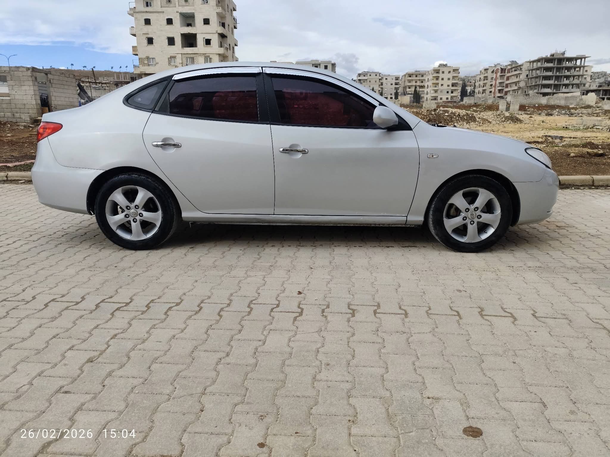 kilometrage car sale hyundai avante s 16 sedan used 2009 aleppo xn image
