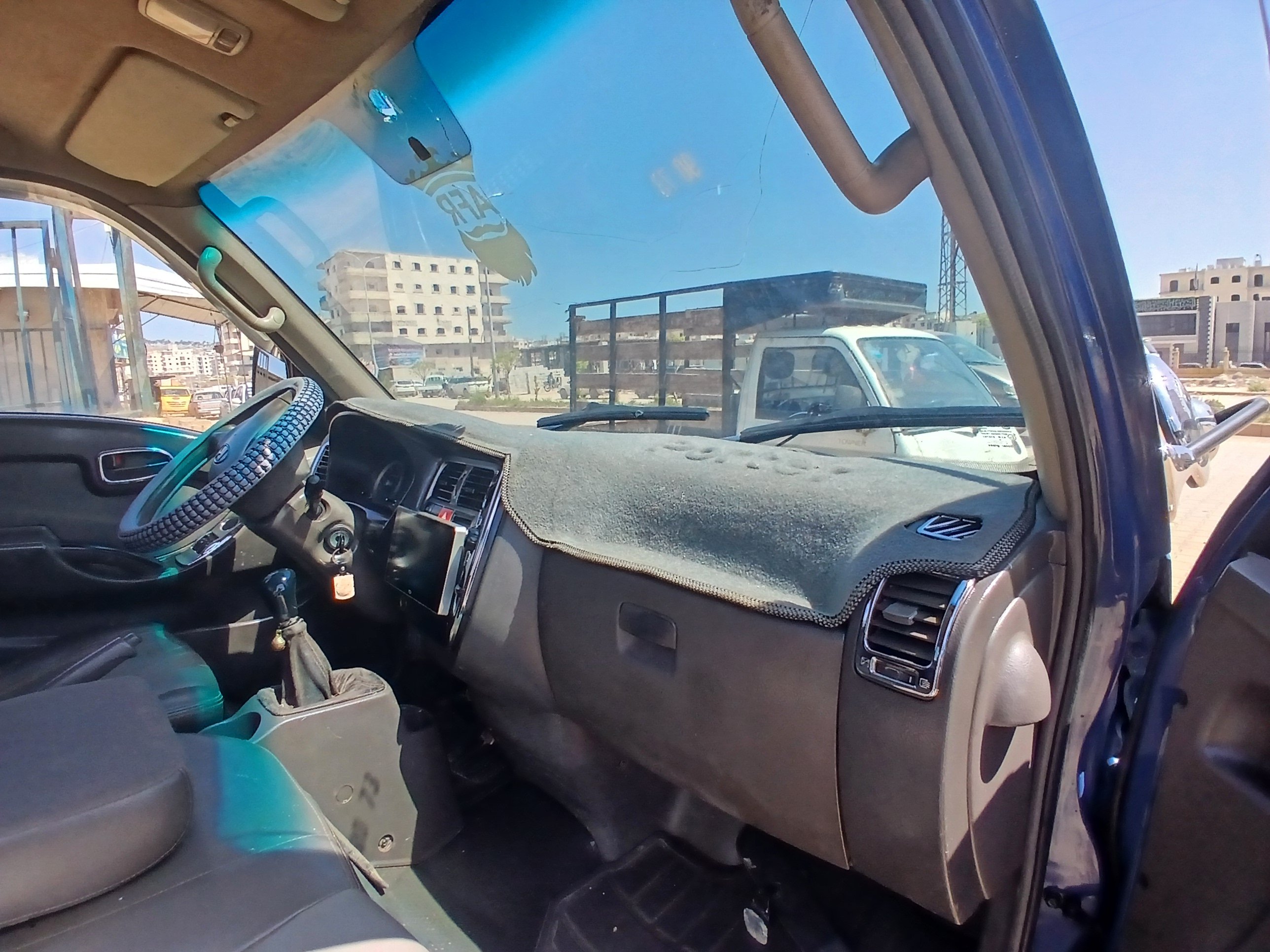 kilometrage car sale hyundai porter ii 2 crdi cargo truck used 2006 aleppo tq image