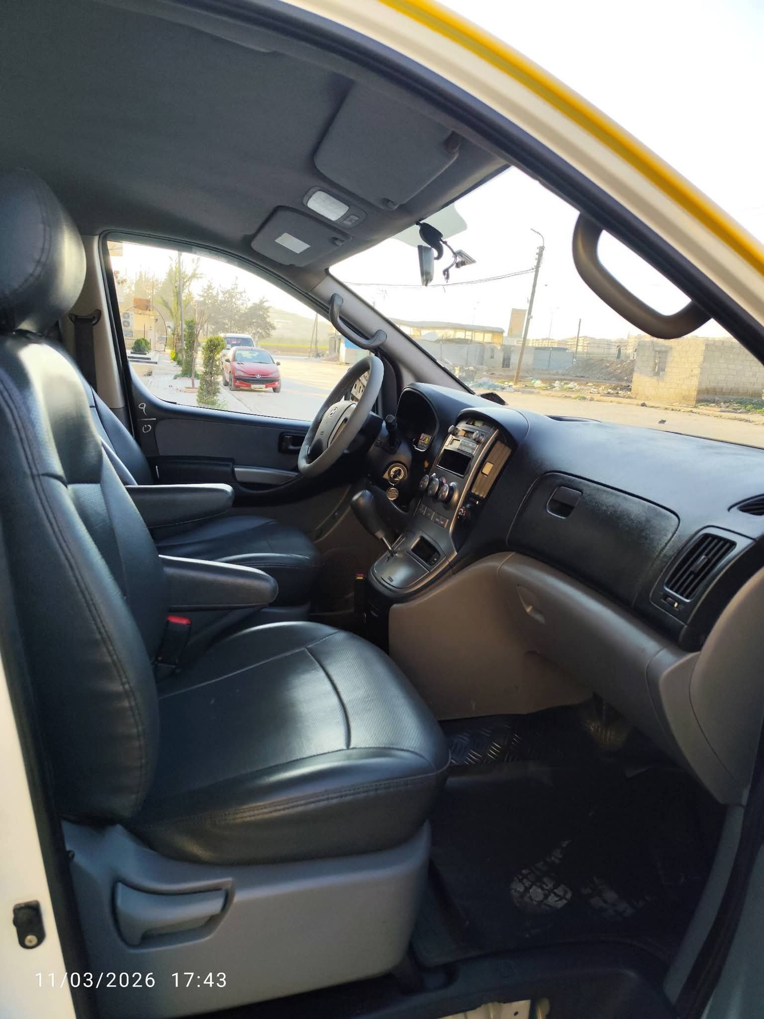 kilometrage car sale hyundai grand starex cvx van used 2009 aleppo oq image