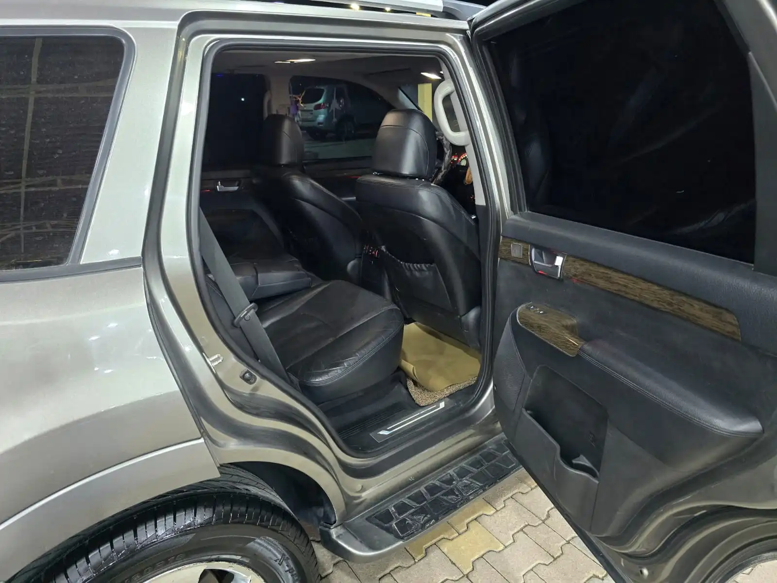 kilometrage car sale kia mohave kv300 suv used 2010 aleppo yk image