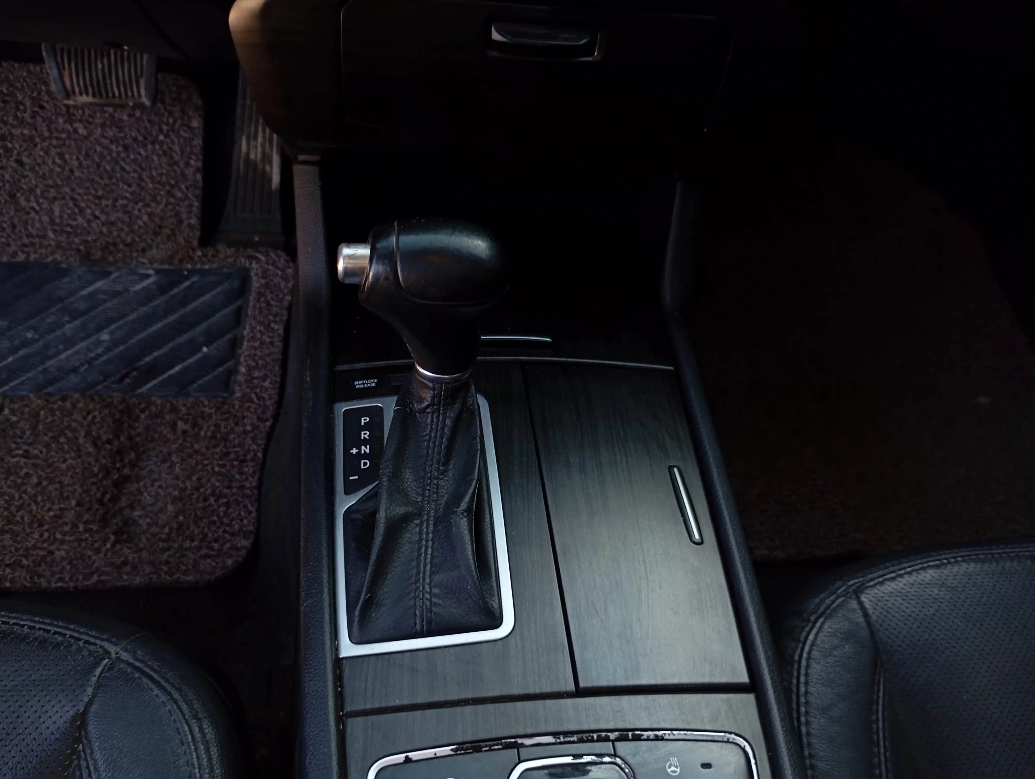 kilometrage car sale kia k7 standard sedan used 2012 aleppo qu image